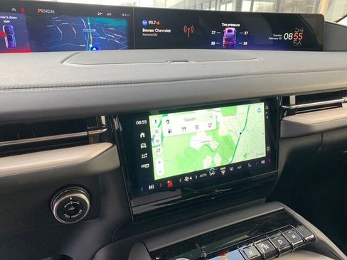 New 2026 Lincoln Navigator Premiere AWD/4WD image 29