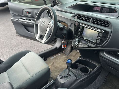 Used 2015 Toyota Prius C Two FWD image 10