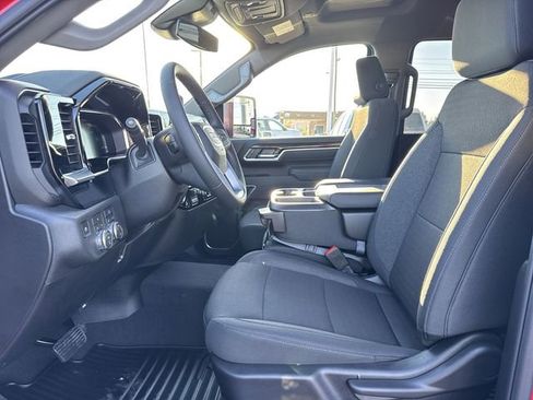 New 2026 GMC Sierra 2500 SLE AWD/4WD image 13