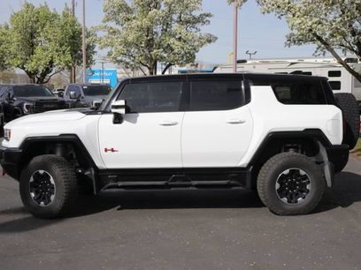 New 2025 GMC Hummer EV 3X w/ Extreme Off-Road Package