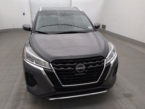 Used 2022 Nissan Kicks SV FWD image 14