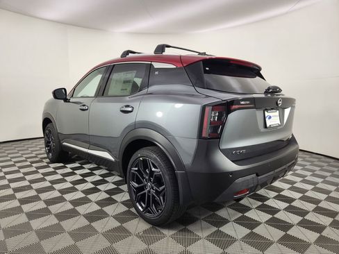 New 2026 Nissan Kicks SR w/ Cold Weather Package AWD/4WD image 3