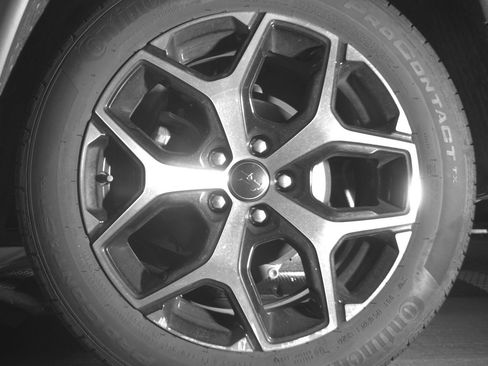 Used 2025 Jeep Compass Limited image 14