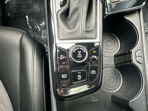 Used 2023 Kia Sportage X-Line w/ X-Line Premium Package AWD/4WD image 22