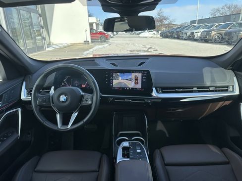Used 2025 BMW X1 xDrive28i image 17