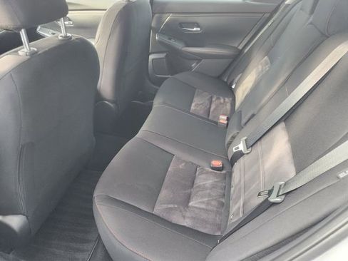 Used 2024 Nissan Sentra SR FWD image 24