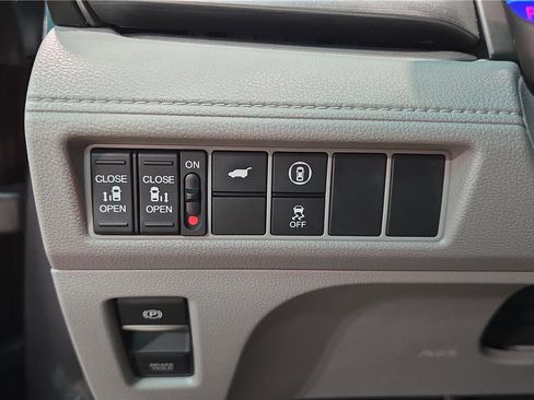 Used 2024 Honda Odyssey EX-L image 26