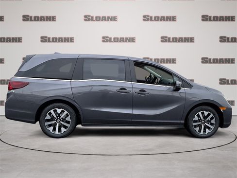 New 2026 Honda Odyssey EX-L image 6