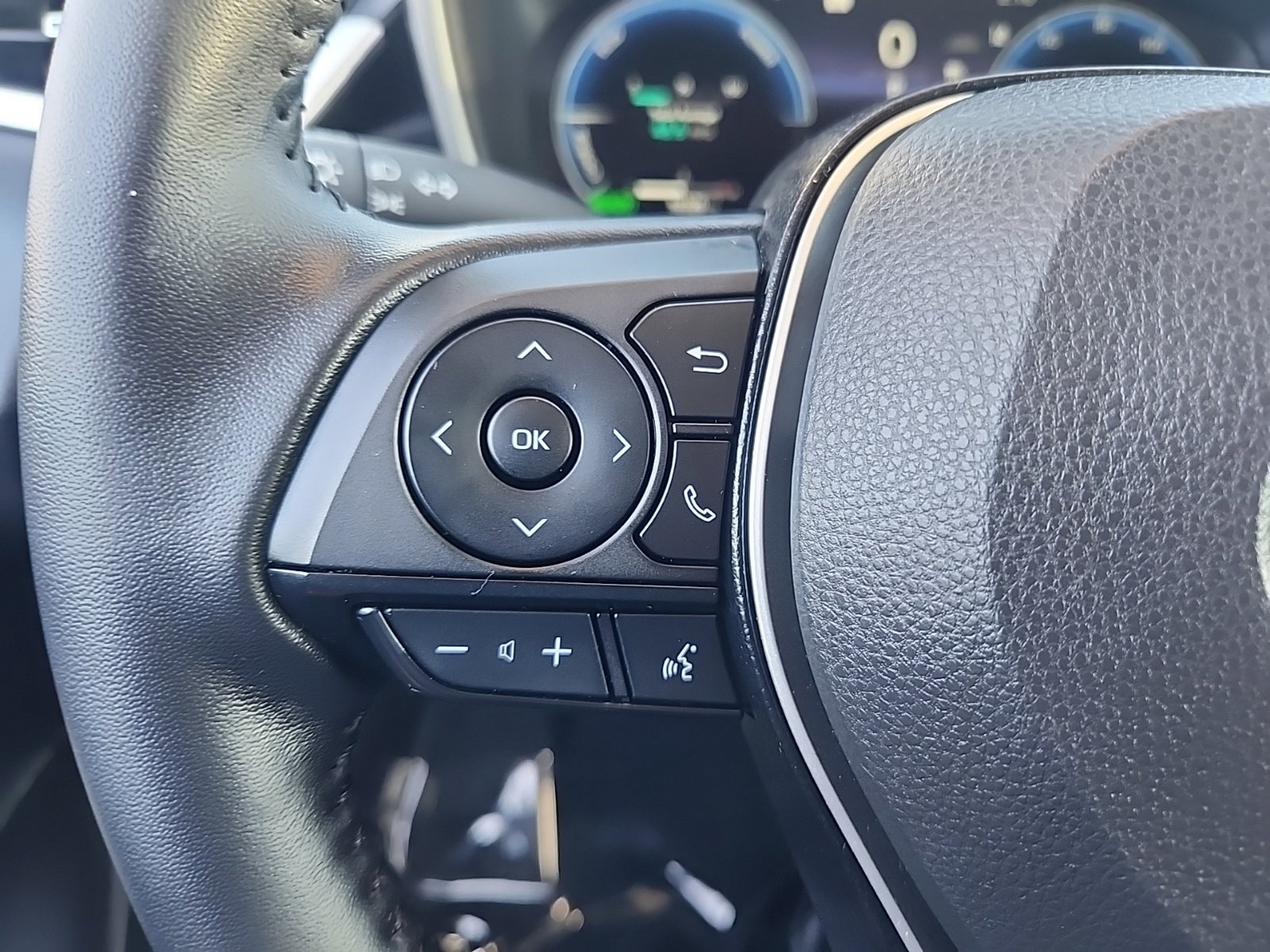 Used 2026 Toyota Corolla XLE FWD image 22