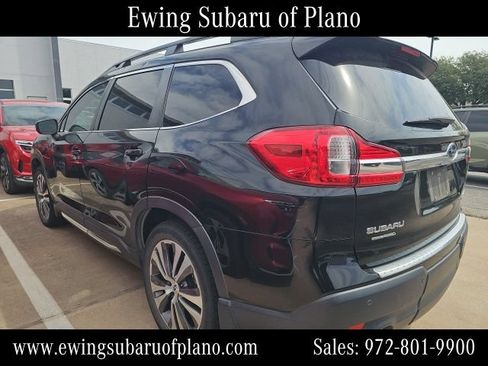 Used 2022 Subaru Ascent Limited w/ Technology Package AWD/4WD image 4