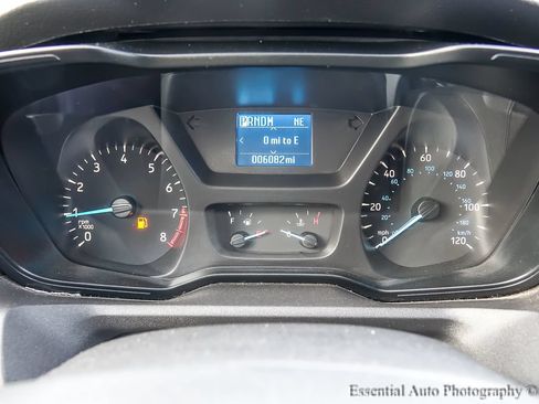 Used 2018 Ford Transit 150 XL RWD image 12