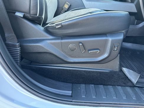 Used 2018 Ford F150 XLT w/ Equipment Group 302A Luxury image 27