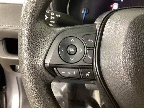 Used 2023 Toyota RAV4 XLE AWD/4WD image 14