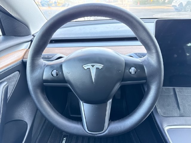 Used 2022 Tesla Model 3 Long Range AWD/4WD image 19