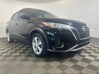 Used 2025 Nissan Kicks Play S FWD video 1