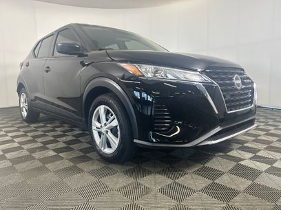 Used 2025 Nissan Kicks Play S