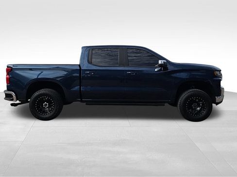 Used 2019 Chevrolet Silverado 1500 LT w/ All-Star Edition RWD image 2