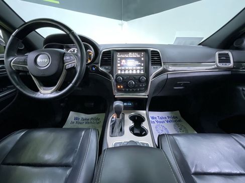 Used 2017 Jeep Grand Cherokee Overland image 19