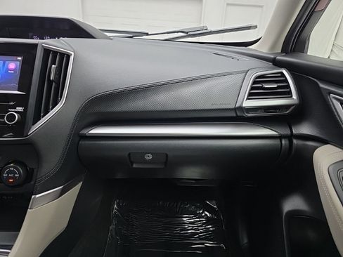 Used 2022 Subaru Forester Premium image 37