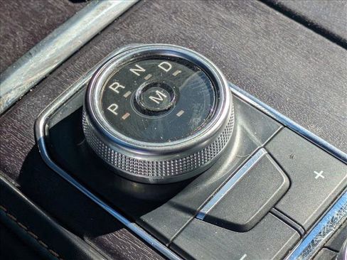 Used 2022 Ford Expedition Max Platinum image 11