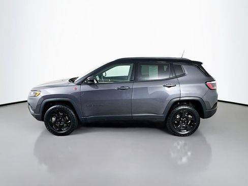 Used 2024 Jeep Compass Trailhawk w/ Sun and Sound Group AWD/4WD image 10