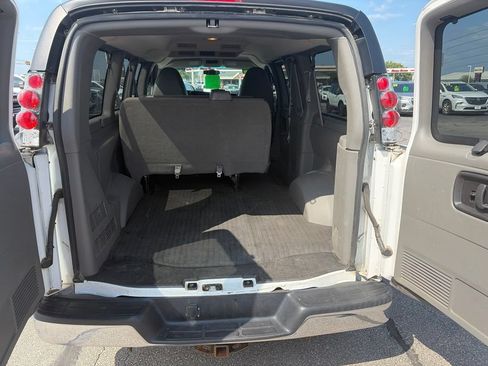 Used 2014 GMC Savana 1500 LT AWD/4WD image 13