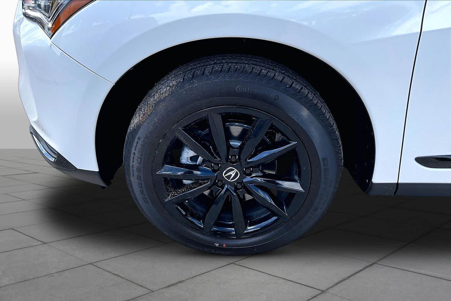 Certified 2026 Acura RDX SH-AWD image 11