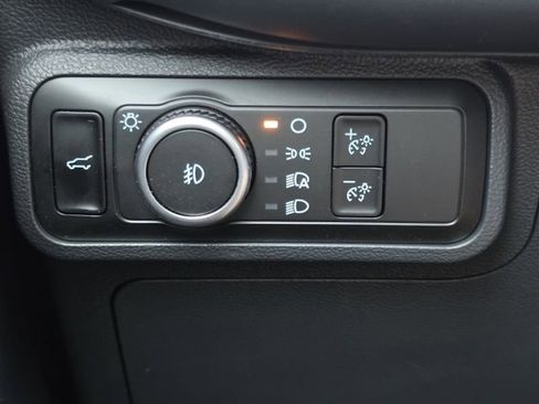 Used 2025 Ford Explorer ST-Line w/ Premium Package RWD image 17