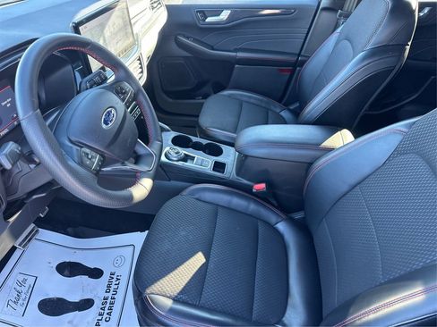 Used 2024 Ford Escape ST-Line w/ Tech Pack #1 AWD/4WD image 11