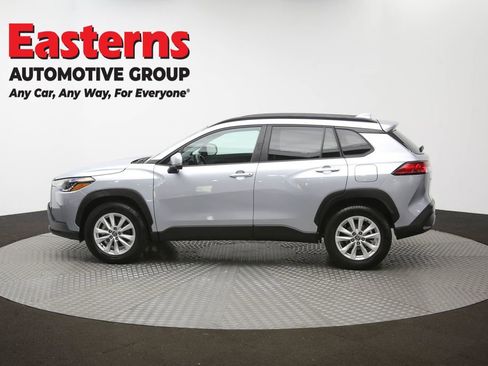 Used 2024 Toyota Corolla Cross LE image 56