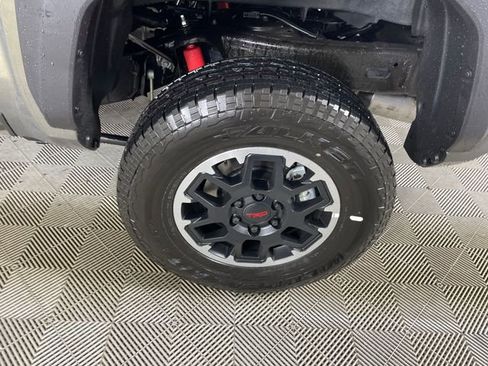 New 2026 Toyota Tacoma TRD Off-Road image 18