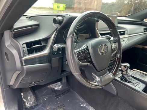 Used 2020 Lexus ES 350 w/ Premium Package FWD image 25
