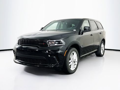 Used 2025 Dodge Durango GT image 3