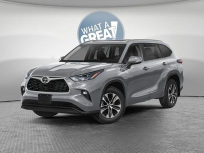 New 2026 Toyota Highlander Platinum