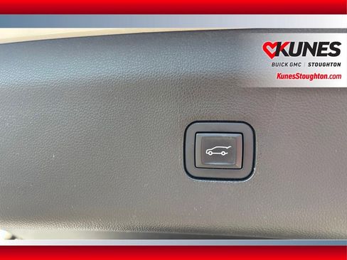 Used 2019 Buick Enclave Avenir w/ Avenir Technology Package AWD/4WD image 25