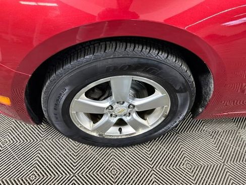 Used 2011 Chevrolet Cruze LT image 10