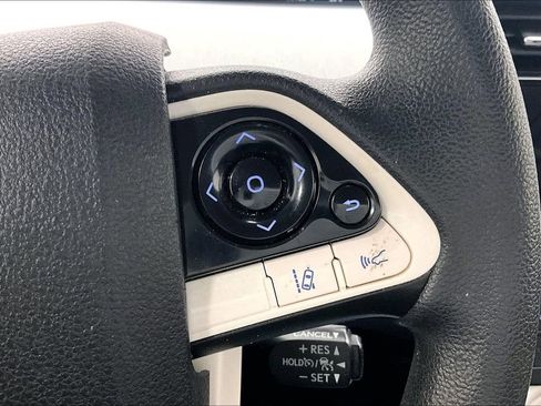Used 2018 Toyota Prius One FWD image 25