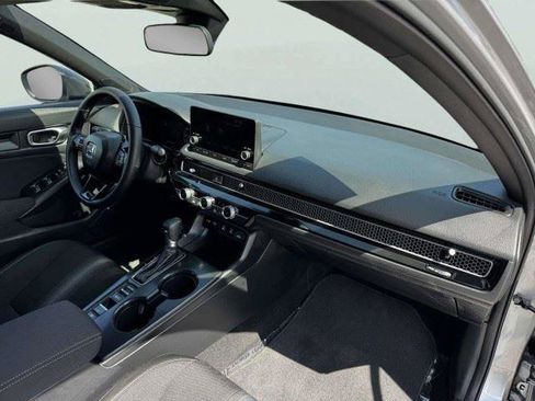 Used 2026 Honda Civic Sport image 44