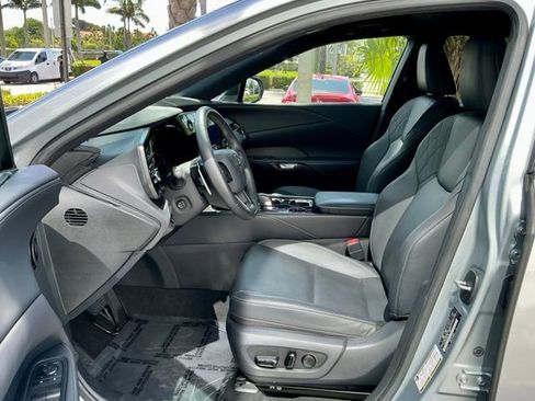 Used 2023 Lexus RX 350 FWD w/ Accessory Package (Z1) image 8