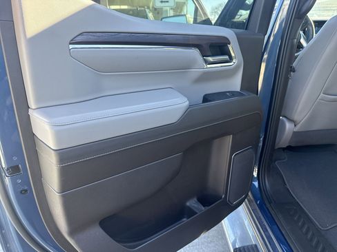 Used 2024 GMC Sierra 1500 SLT w/ SLT Premium Plus Package image 8