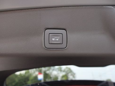 New 2026 Chevrolet TrailBlazer LT w/ Convenience Package FWD image 23