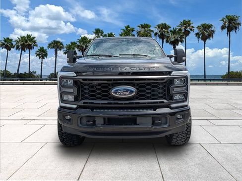 Used 2023 Ford F250 Lariat w/ Lariat Ultimate Package AWD/4WD image 3