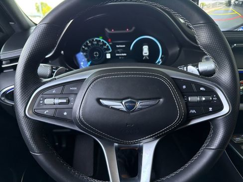 Used 2023 Genesis GV70 3.5T Sport w/ Sport Prestige Package AWD/4WD image 24