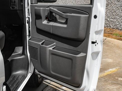 Used 2022 Chevrolet Express 2500 w/ Driver Convenience Package RWD image 37