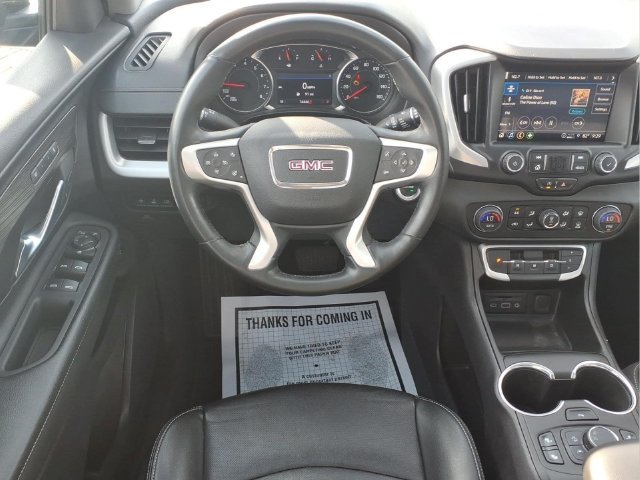 Used 2024 GMC Terrain SLT w/ Tech Package FWD image 5