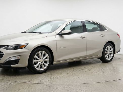 Used 2023 Chevrolet Malibu LT w/ Driver Confidence Package image 3