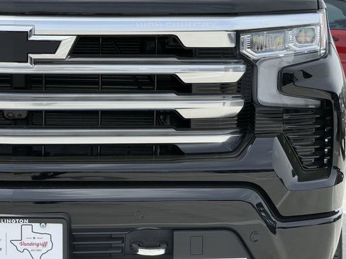 New 2026 Chevrolet Silverado 1500 High Country AWD/4WD image 8