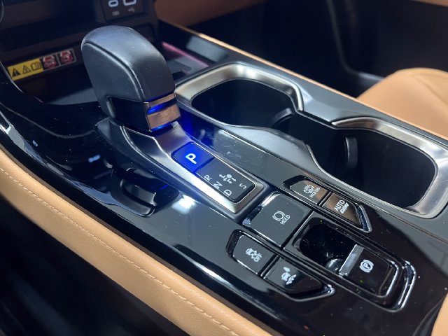 Certified 2024 Lexus NX 450h+ AWD w/ Vision Package image 20