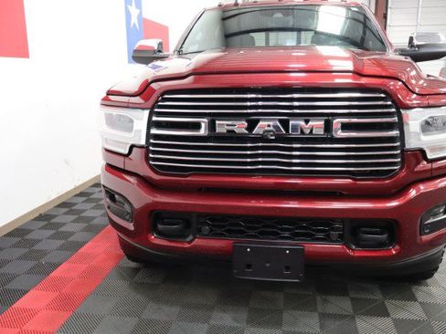 Used 2019 RAM 2500 Laramie AWD/4WD image 4