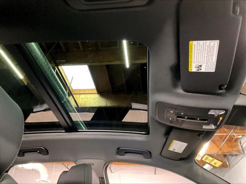 Certified 2023 Audi Q3 2.0T Premium w/ Black Optic Sport Package image 23